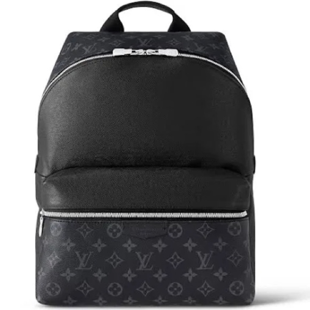 Excellent condition, Louis Vuitton men’s Discovery Backpack PM.